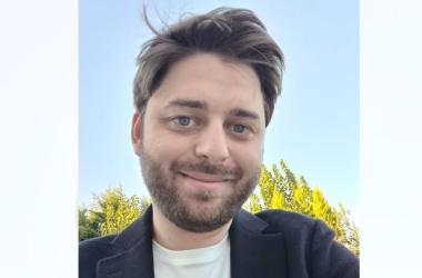 Master’s Thesis Analyses AI Acceptance Among MBA Students in the Netherlands