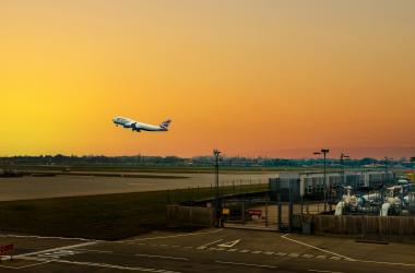 Wittenborg Researcher Analyses UK Flight Crisis Communication Failures