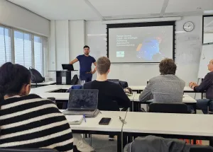 'Don’t underestimate yourself': Sebastian Urrego Inspires EBA Students in Guest Lecture 