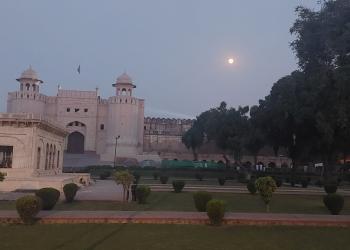 A Closer Look at the Factors Shaping International Tourism in Pakistan