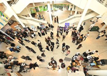 International talent, local ambition Job Fair draws 600+ to Apeldoorn City Hall 