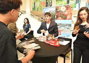 International talent, local ambition Job Fair draws 600+ to Apeldoorn City Hall 